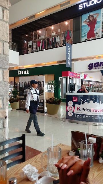 Plaza Galerias Mall